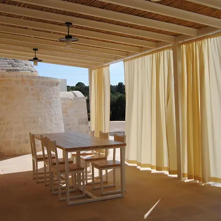 Trullo Cono Dorato * Ostuni